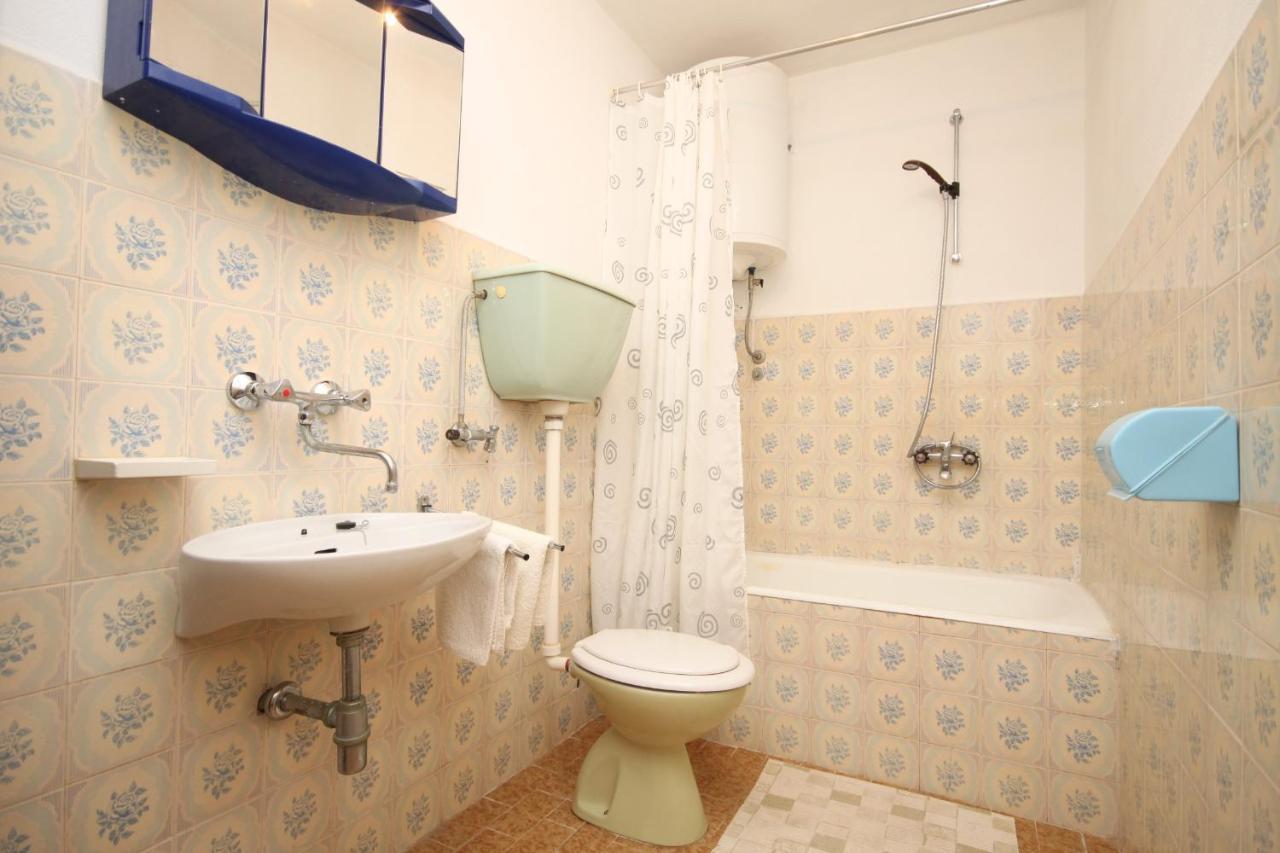 Apartments By The Sea Basina, Hvar - 8749 Vrbanj Luaran gambar
